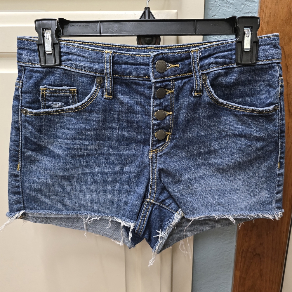 Universal Thread Blue Jean Shorts with Distressed Hem and Fitted Style